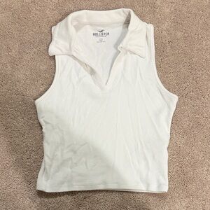 Hollister Women's Cream Collared Tank Top